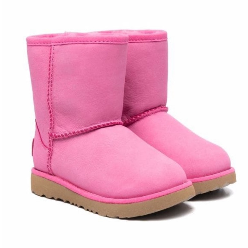 UGG classic II weather short shearling boots fuschia US size 6